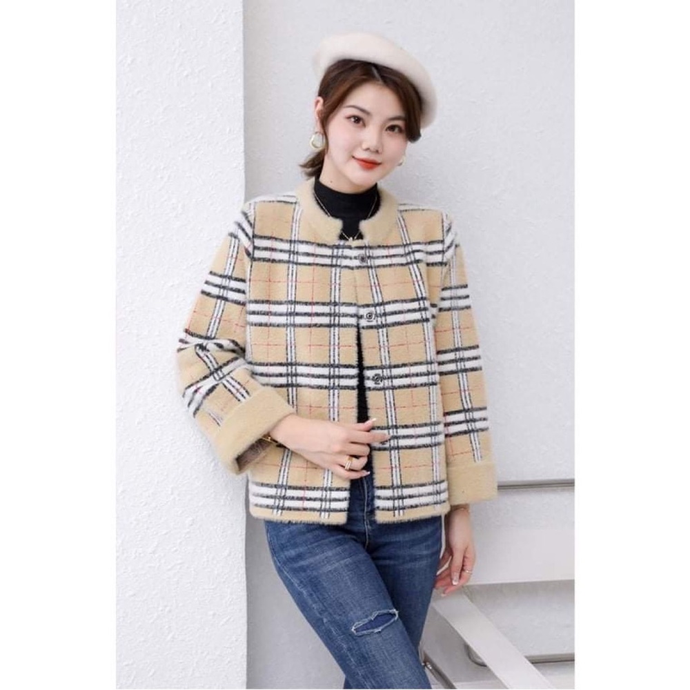 BNWOT Wool Wintter, Spring & Fall Coat